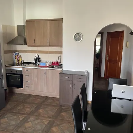 Apartment Tropical Bliss Escape In *