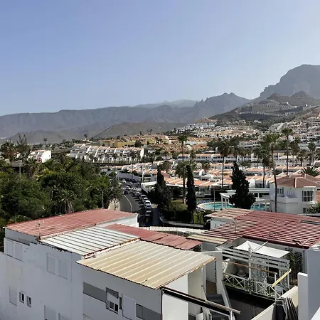 Apartment Tropical Bliss Escape In *